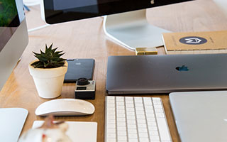 人民日报评国内国际十大体育新闻 中超复赛入选