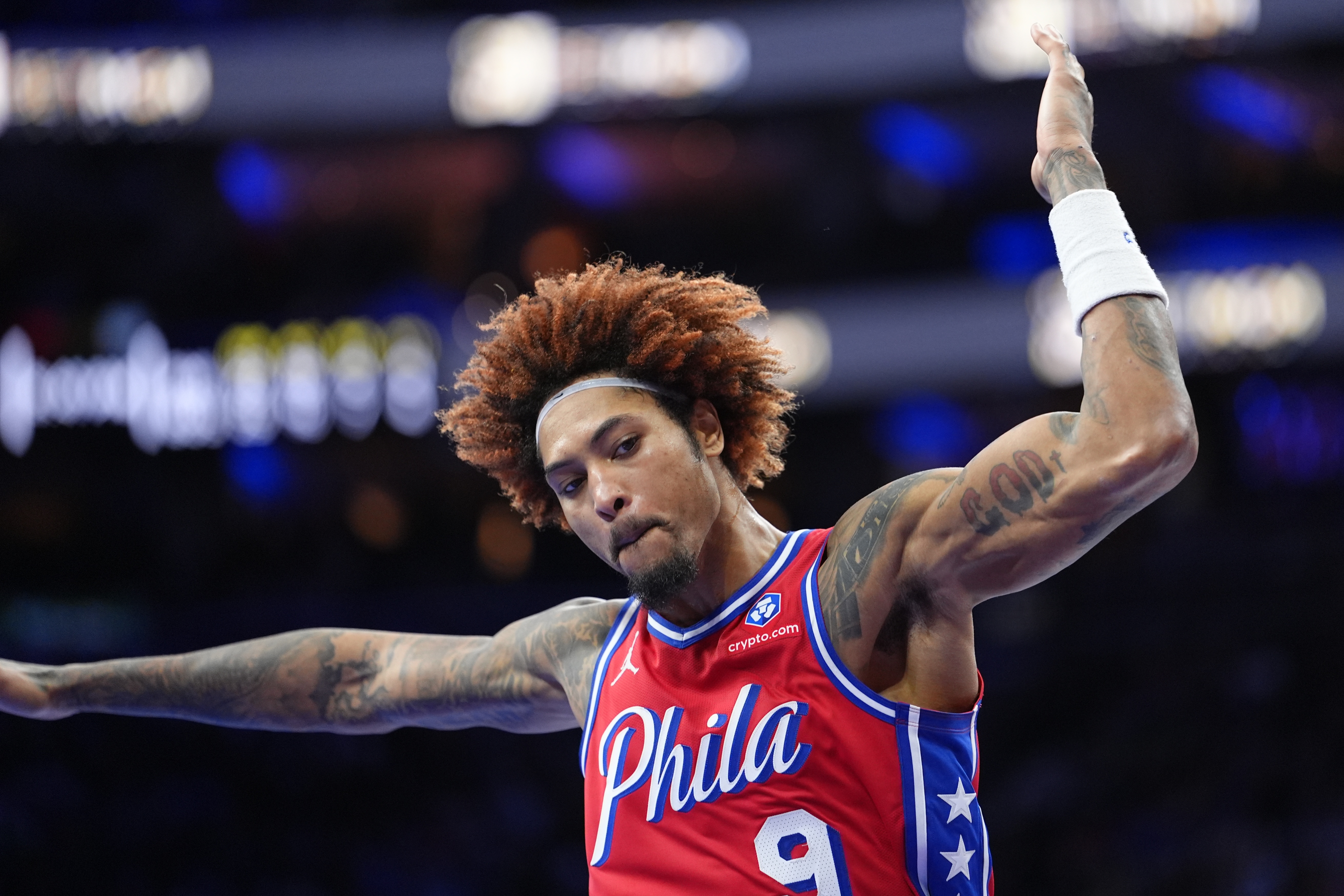 开云团队-活力十足！乌布雷战旧主砍下21分4板 输球但正负值+13全场最高