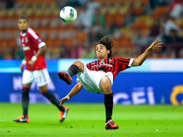 开云团队-先被尤文退货，后遭米兰辜负，放拉齐奥鸽子的罗马小王子时运不济